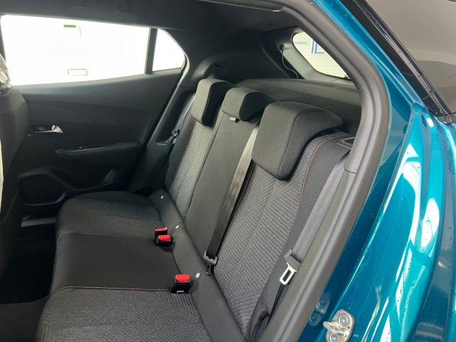 PEUGEOT 2008 usata, con Cruise Control