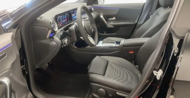 MERCEDES-BENZ CLA 180 usata, con Cerchi in lega