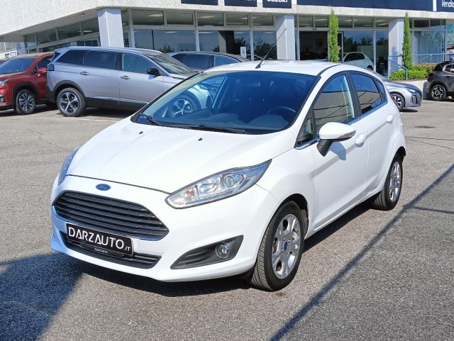 FORD Fiesta usata, con ABS