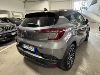 RENAULT Captur usata, con Autoradio