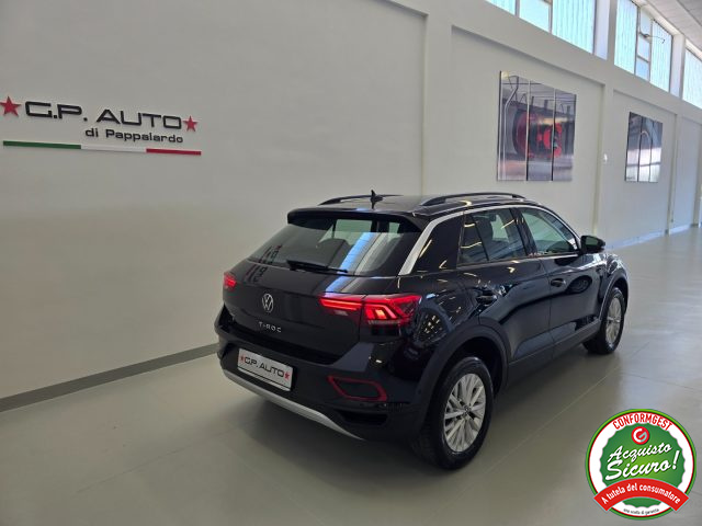 VOLKSWAGEN T-Roc usata, con Alzacristalli elettrici