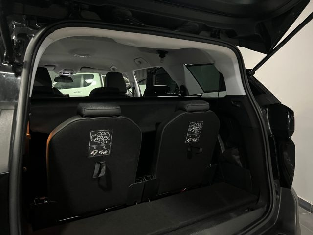 PEUGEOT 5008 usata, con Cronologia tagliandi