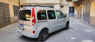 RENAULT Kangoo usata, con Autoradio