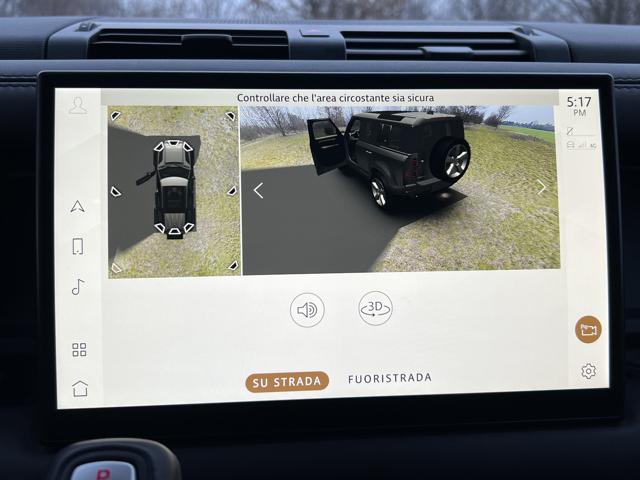 LAND ROVER Defender usata, con Trazione integrale