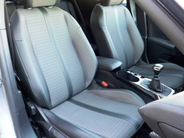PEUGEOT 2008 usata, con Servosterzo