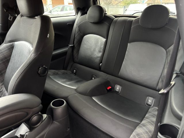 MINI Cooper D usata, con Controllo automatico clima
