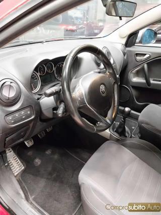 ALFA ROMEO MiTo usata, con Specchietti laterali elettrici