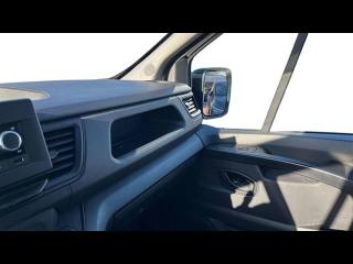 RENAULT Trafic usata, con Fari LED