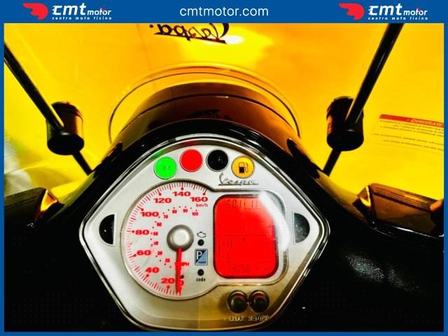 VESPA GTS 250 usata 4