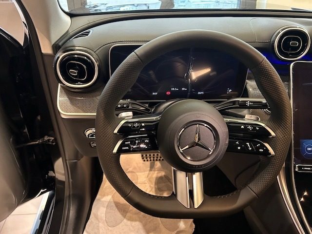 MERCEDES-BENZ GLC 300 usata, con Chiusura centralizzata
