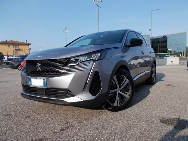 PEUGEOT 3008 usata, con Airbag