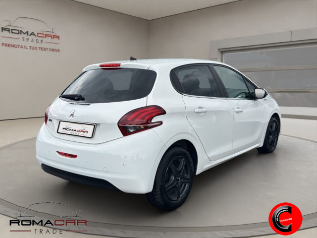 PEUGEOT 208 usata, con Alzacristalli elettrici