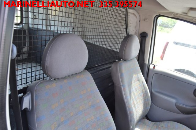 OPEL Combo usata 16