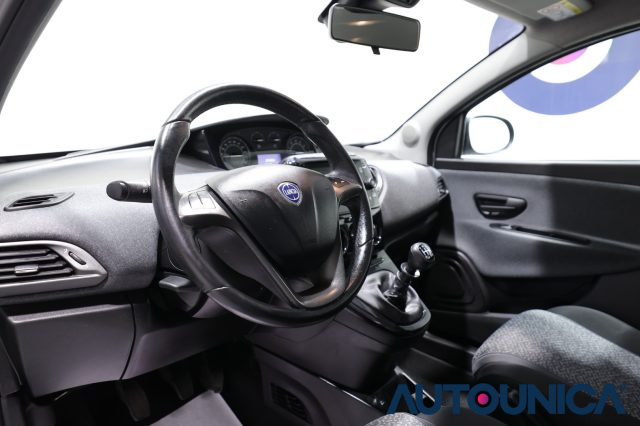 LANCIA Ypsilon usata, con Boardcomputer