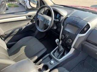 ISUZU D-Max usata, con Controllo automatico clima