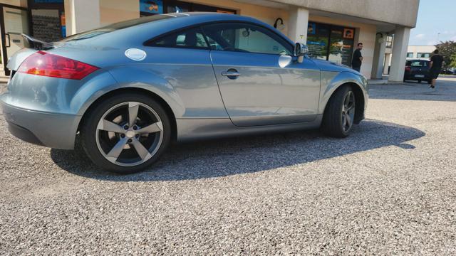AUDI TT usata, con Autoradio