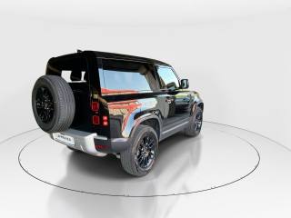 LAND ROVER Defender usata, con Airbag