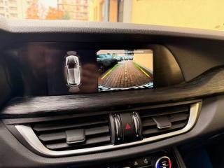 ALFA ROMEO Stelvio usata, con Sistema di navigazione