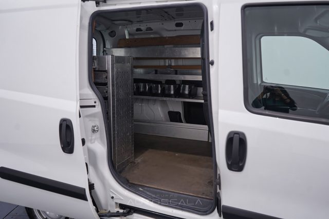 OPEL Combo usata 20