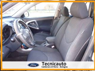 TOYOTA RAV 4 usata, con Controllo automatico clima