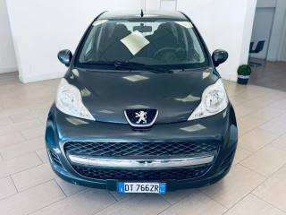 PEUGEOT 107 usata, con Airbag