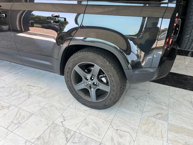 LAND ROVER Defender usata, con Cronologia tagliandi