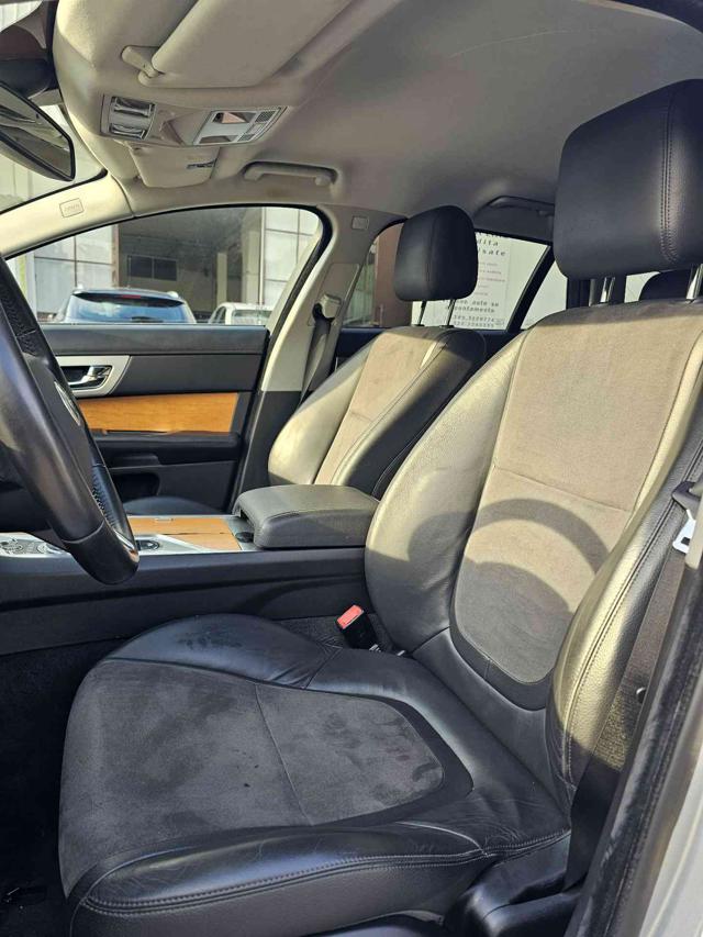 JAGUAR XF usata, con Controllo trazione