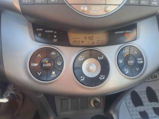 TOYOTA RAV 4 MY23 usata, con Climatizzatore