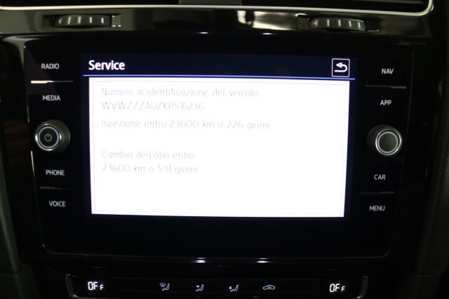 VOLKSWAGEN Golf Variant usata, con Interni in pelle