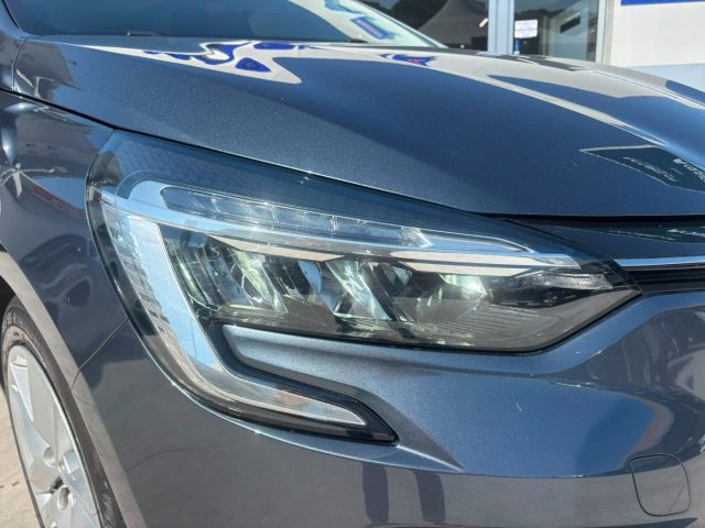 RENAULT Clio usata, con Controllo trazione