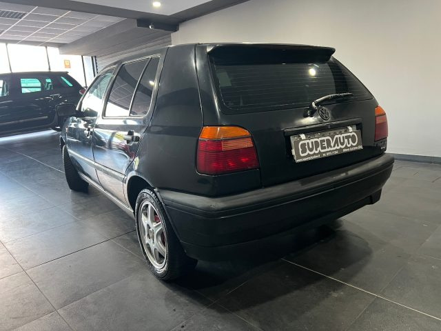 VOLKSWAGEN Golf usata, con Fendinebbia