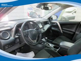 TOYOTA RAV 4 usata, con Airbag laterali