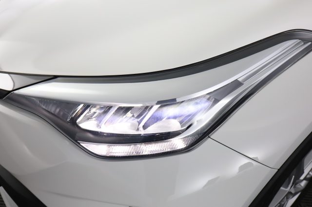 TOYOTA C-HR usata 7