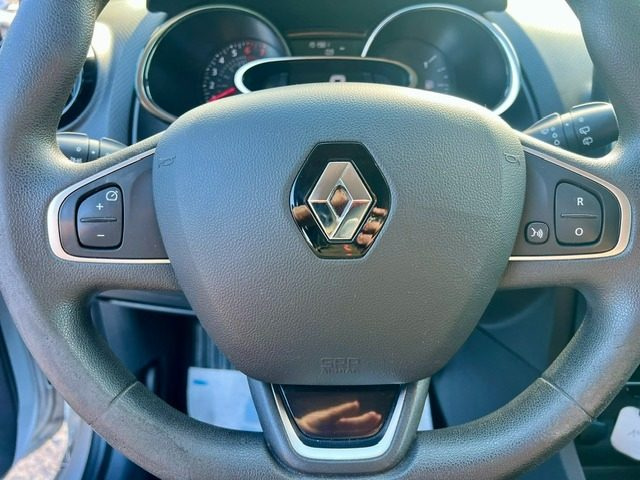 RENAULT Clio usata, con Sistema di navigazione