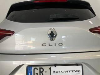 RENAULT Clio usata 18