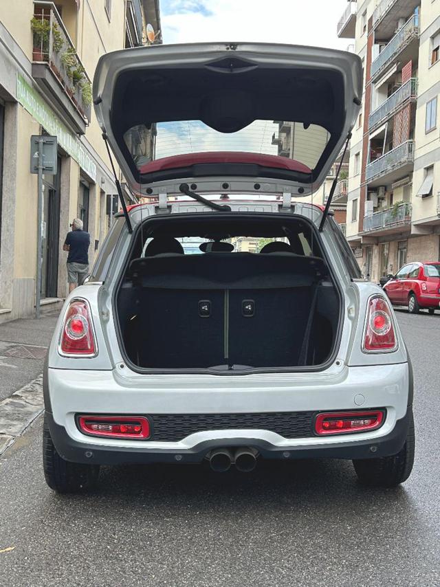 MINI John Cooper Works usata, con Specchietti laterali elettrici