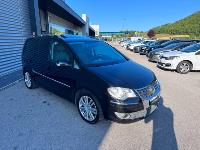 VOLKSWAGEN Touran usata, con Airbag laterali