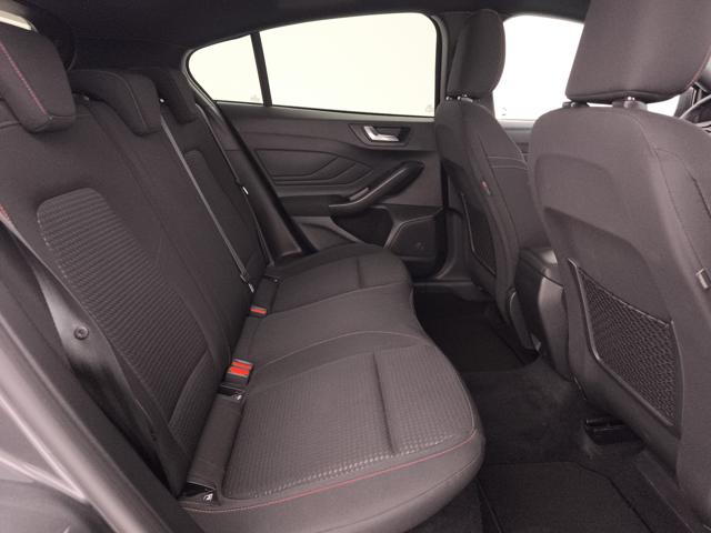 FORD Focus usata, con Specchietti laterali elettrici