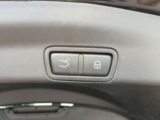 ALFA ROMEO Stelvio usata, con Controllo automatico clima