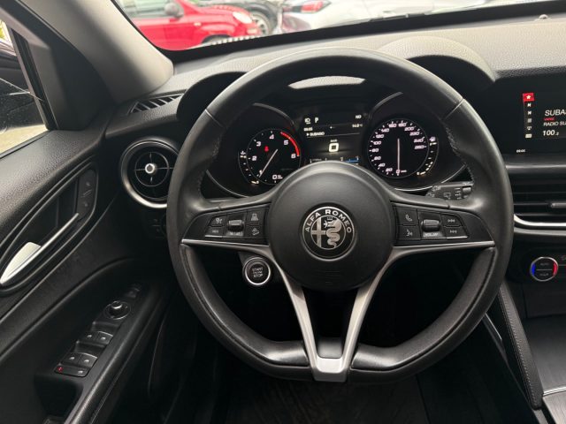 ALFA ROMEO Stelvio usata, con Interni in pelle