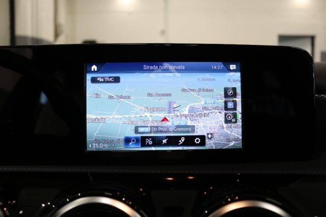 MERCEDES-BENZ A 180 usata, con Fari LED