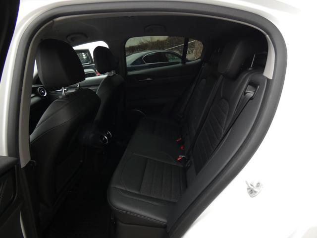 ALFA ROMEO Stelvio usata, con Trazione integrale