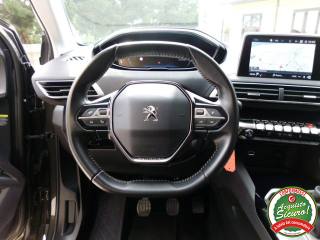 PEUGEOT 3008 usata, con Fendinebbia