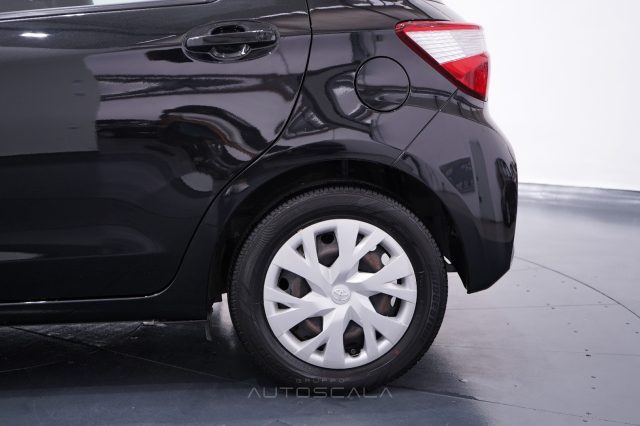 TOYOTA Yaris usata, con Frenata d