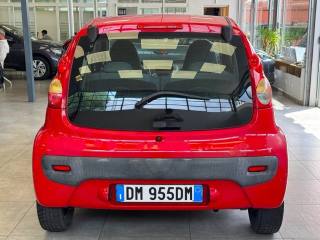PEUGEOT 107 usata, con Alzacristalli elettrici