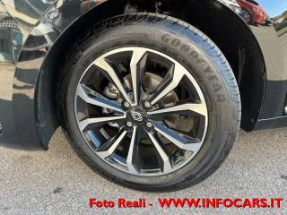 RENAULT Clio usata, con Fari LED
