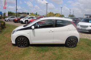 TOYOTA Aygo usata, con Autoradio
