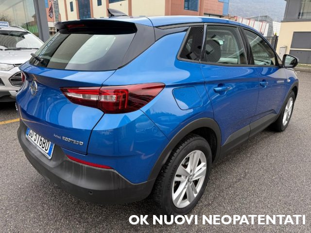 OPEL Grandland X usata, con Airbag