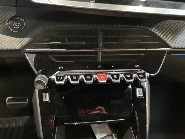 PEUGEOT 208 usata, con Riconoscimento dei segnali stradali