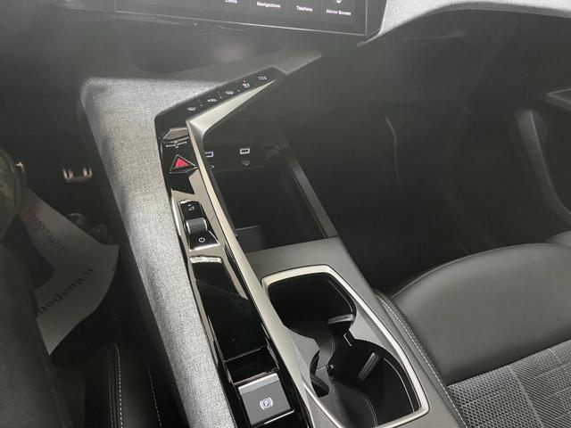 PEUGEOT 3008 usata, con Chiusura centralizzata